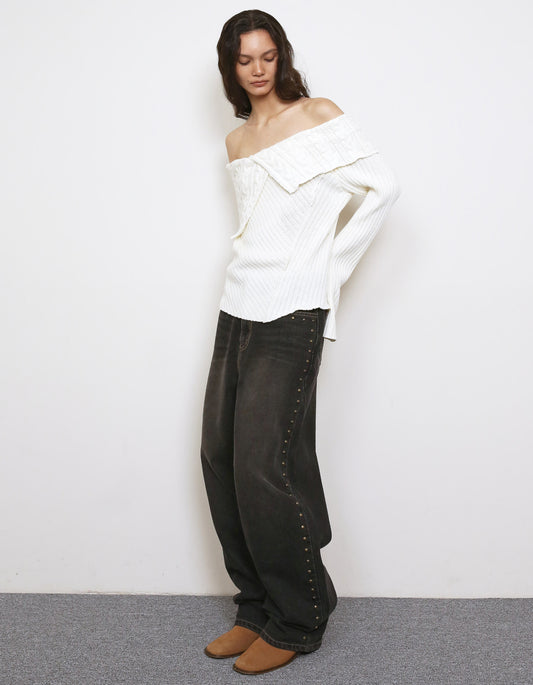 WARM STUDDED WASHED JEANS