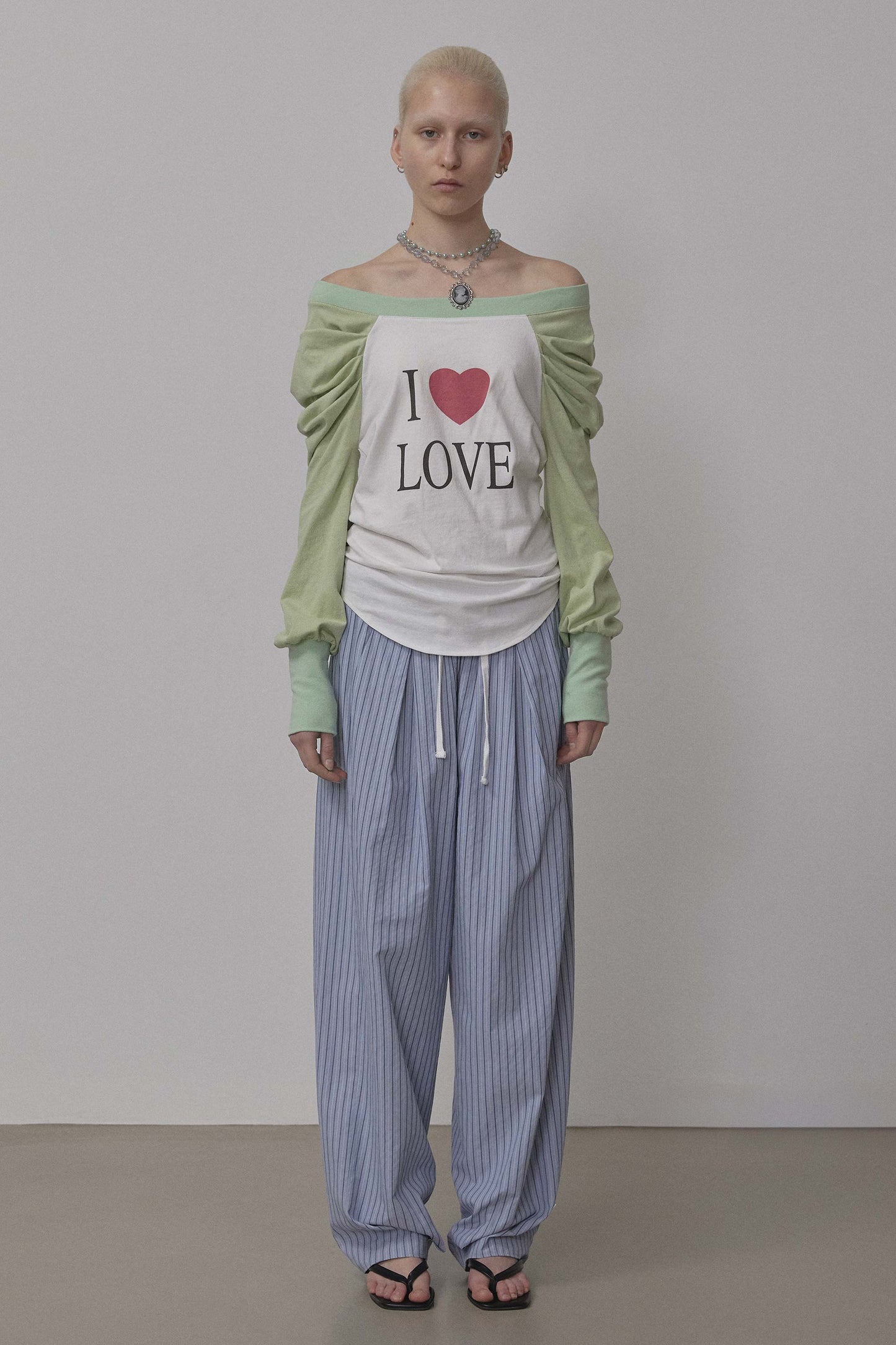 Bed To Go Pintuck Pants Blue Stripe