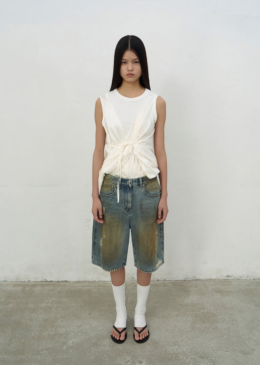 WASHED BLUE DENIM SHORTS (BLUE)