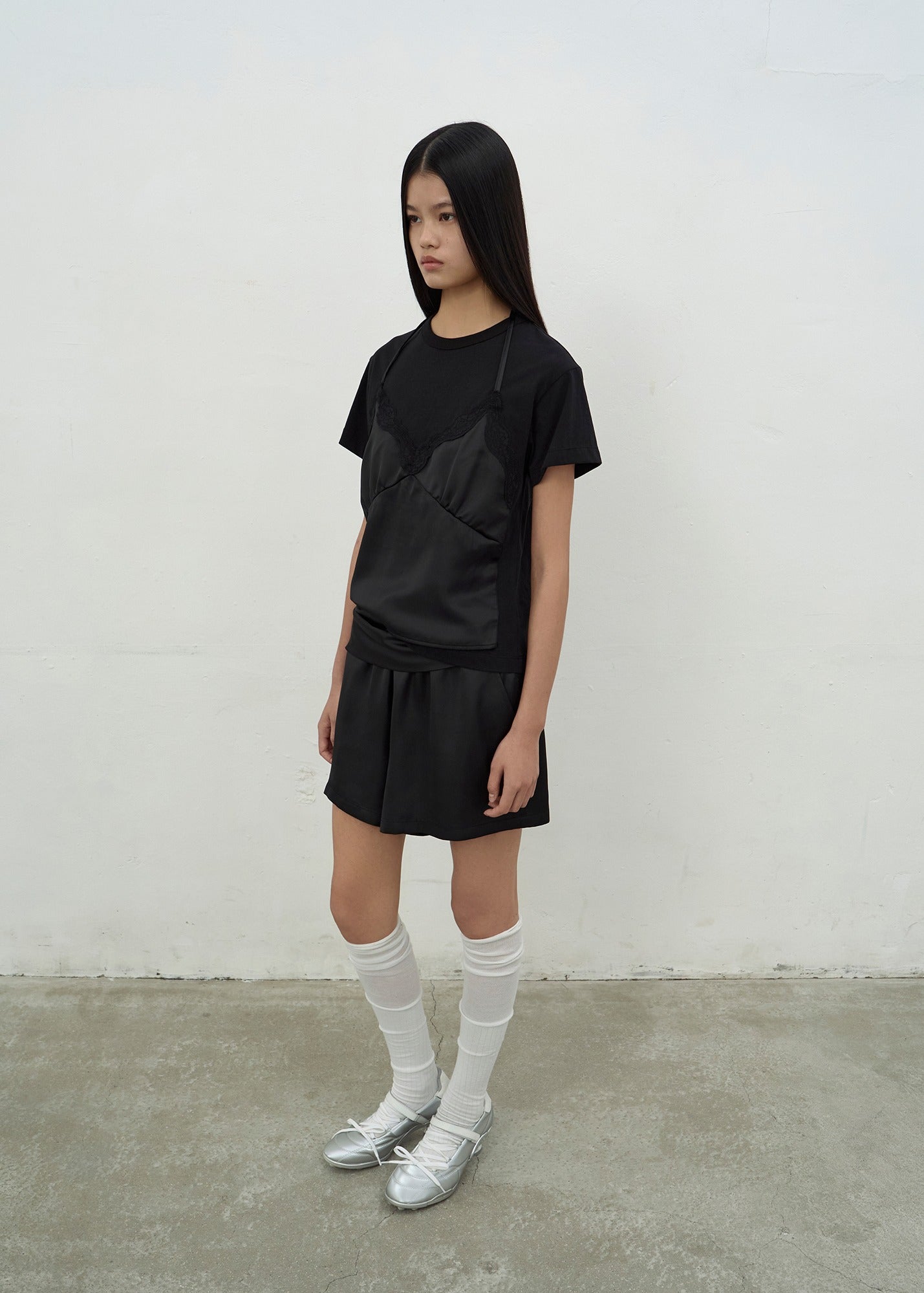 BUSTIER LAYERED T-SHIRT (BLACK)