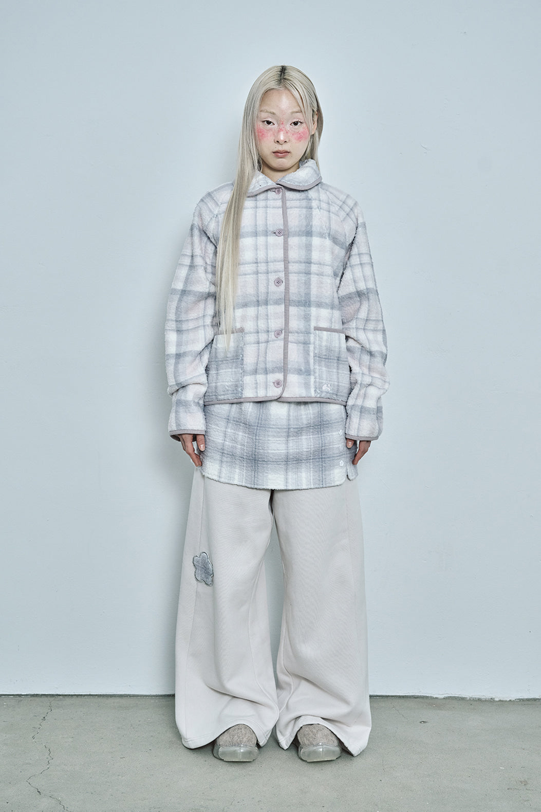 Round collar check fleece jacket (Pink gray)