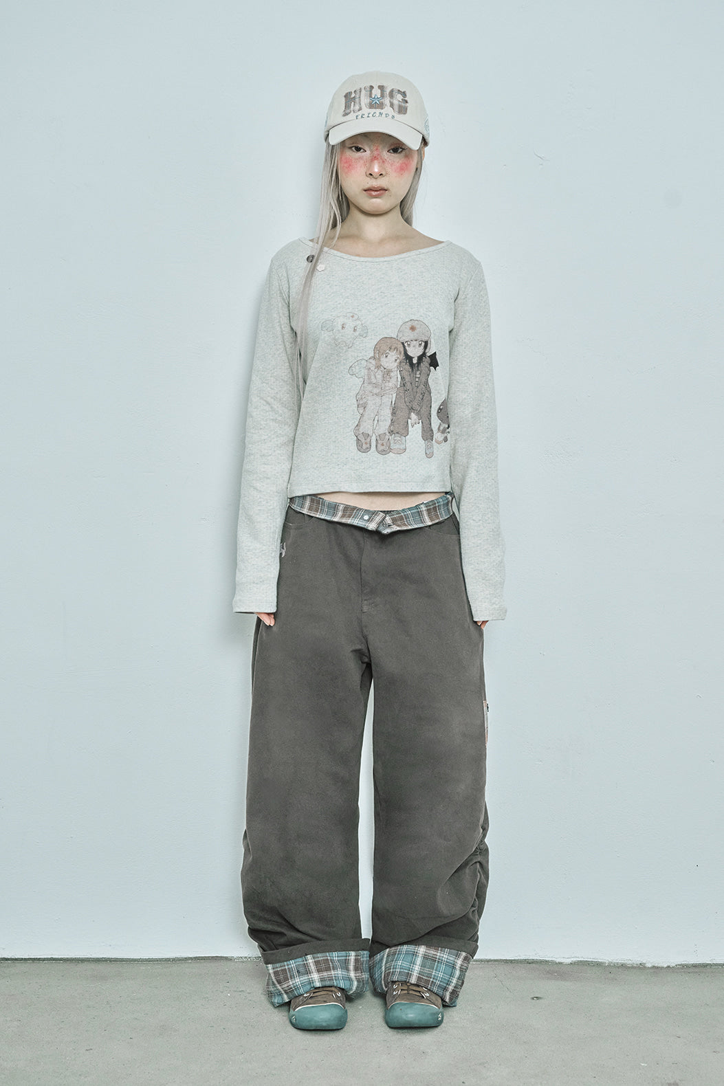 HUGYOURSKIN X JUBA printed button top (Oatmeal)