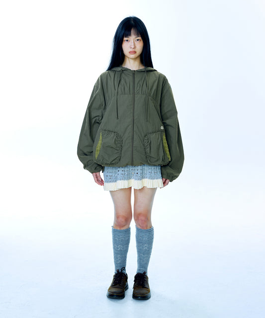 CHECK WRINKLES WIND BREAKER OLIVE