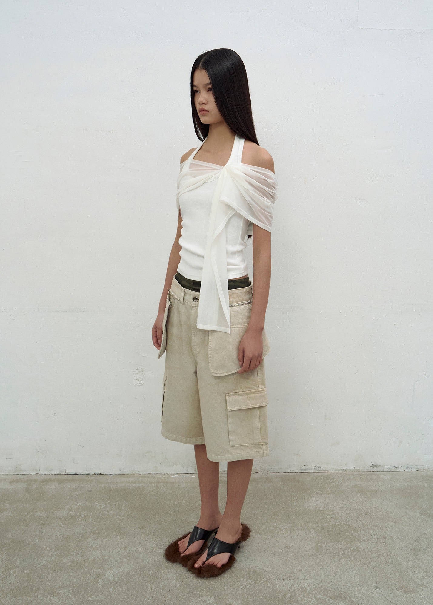 SCARF-DETAIL HALTER-NECK TOP (IVORY)