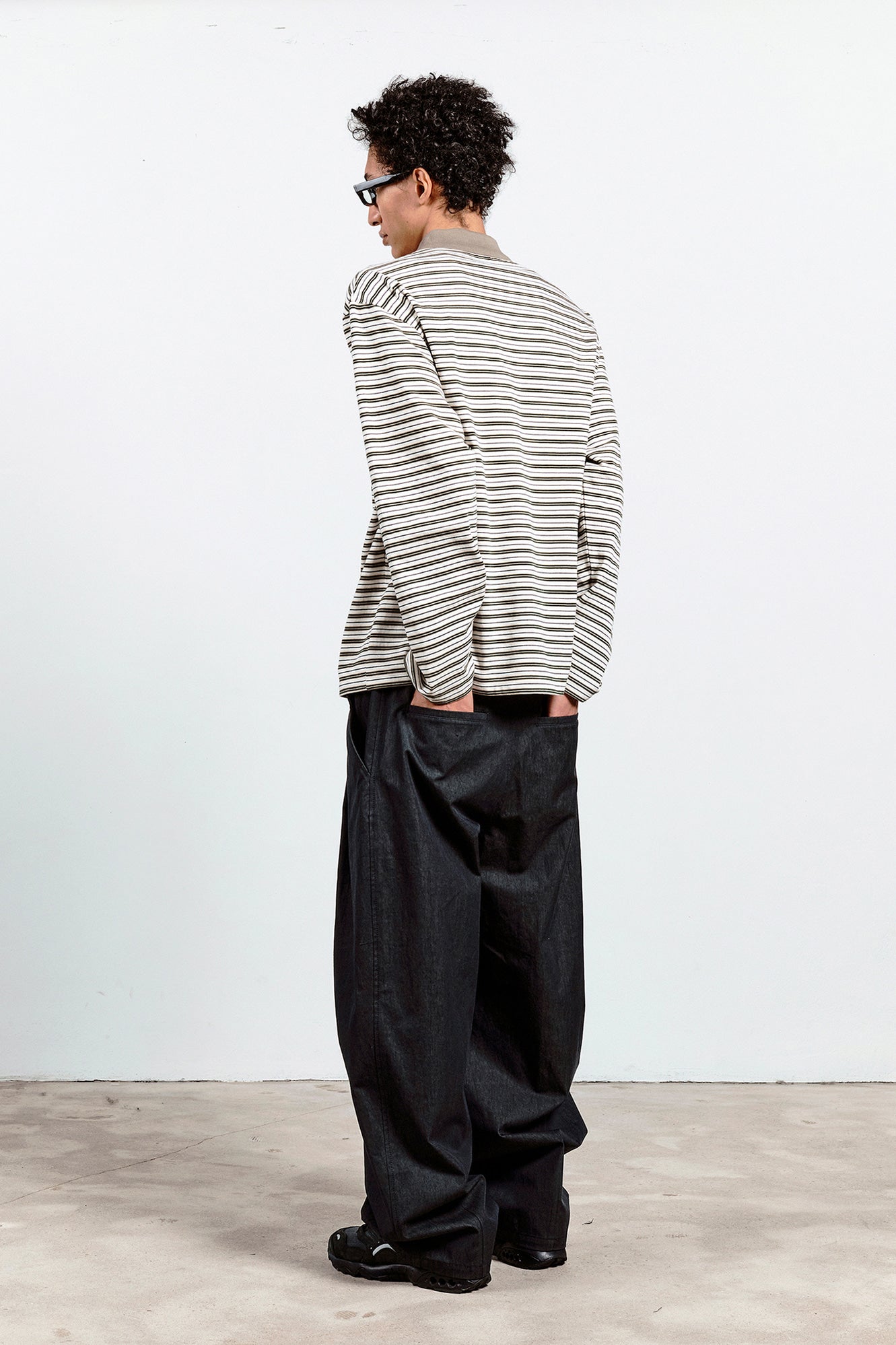 Banding Waist Double Pleated Trousers / 2 Color