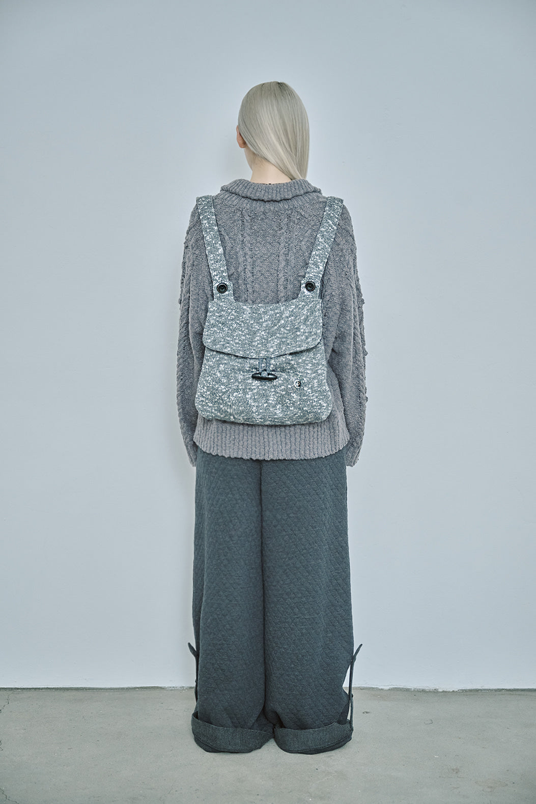 Knitted duffle button back-pack (Charcoal)