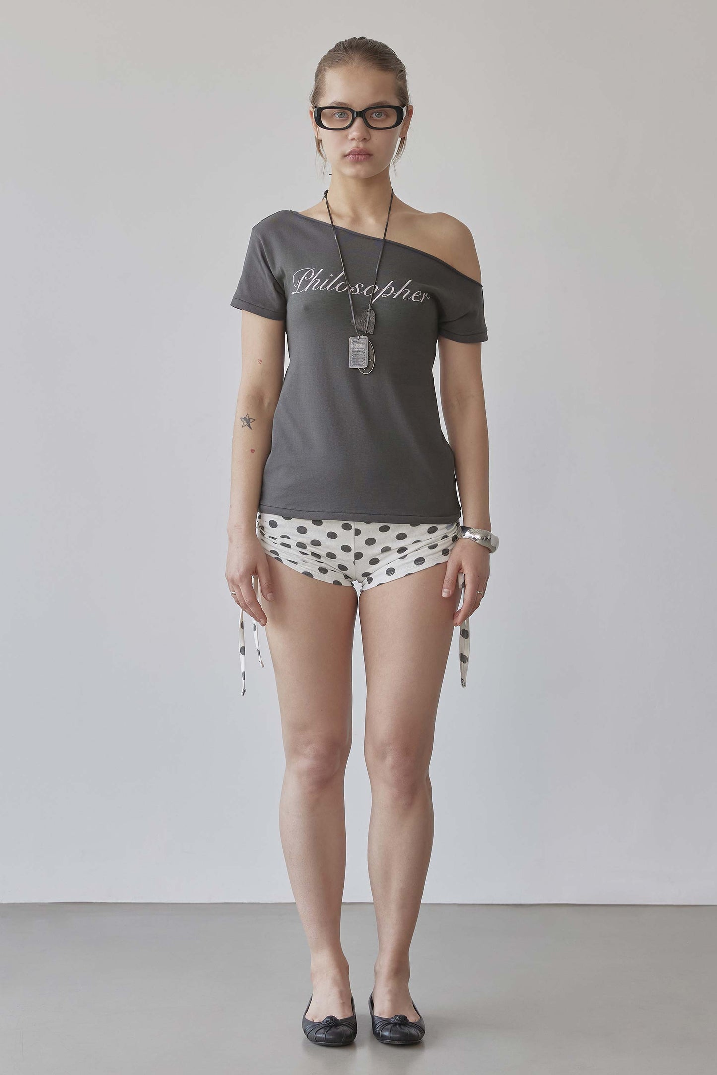 Hook Me Up Layered Tee Charcoal