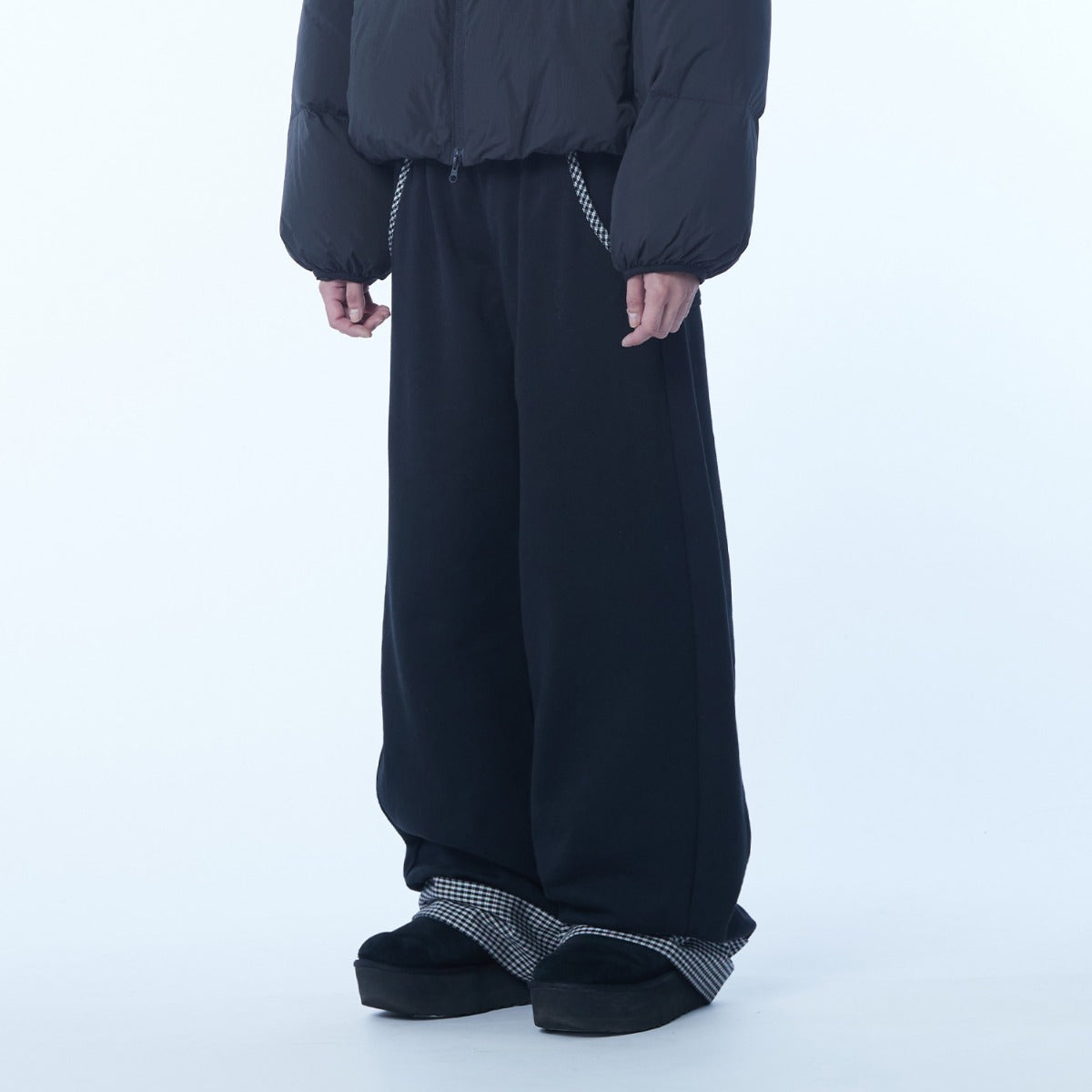TCM hidden check sweat pants (black)