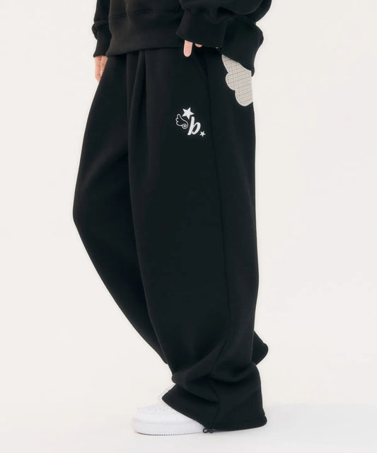 Angel star patch sweatpants / Black