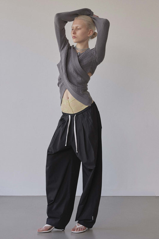 Bed To Go Pintuck Pants Black