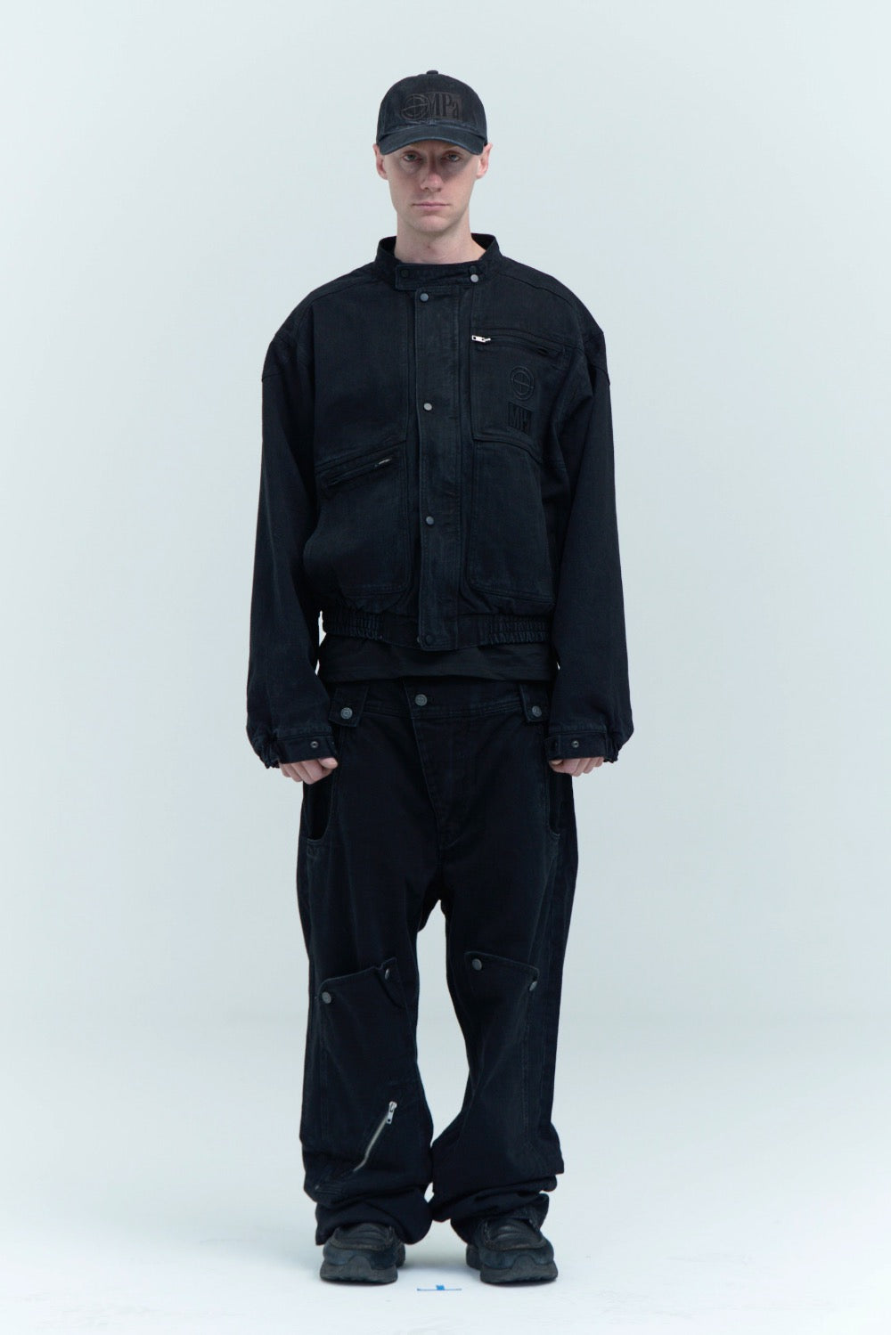MPa MANAGER JACKET (BLACK)