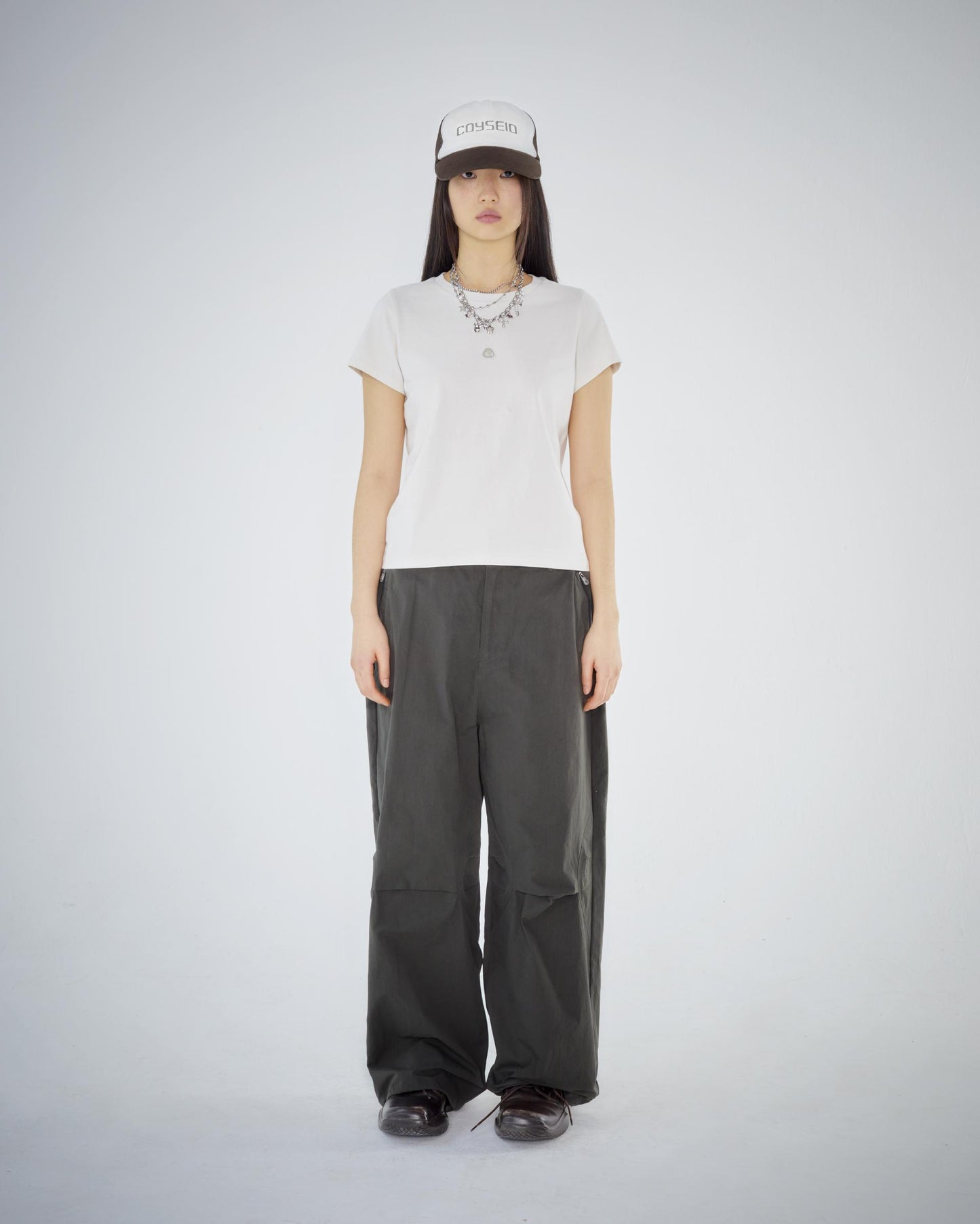 CURVE PINTUCK PANTS / 2 Color