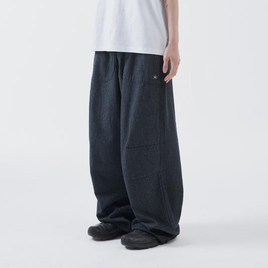 TCM starfish pin stripe pants (black)