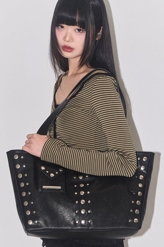 Flap pocket square big back Black