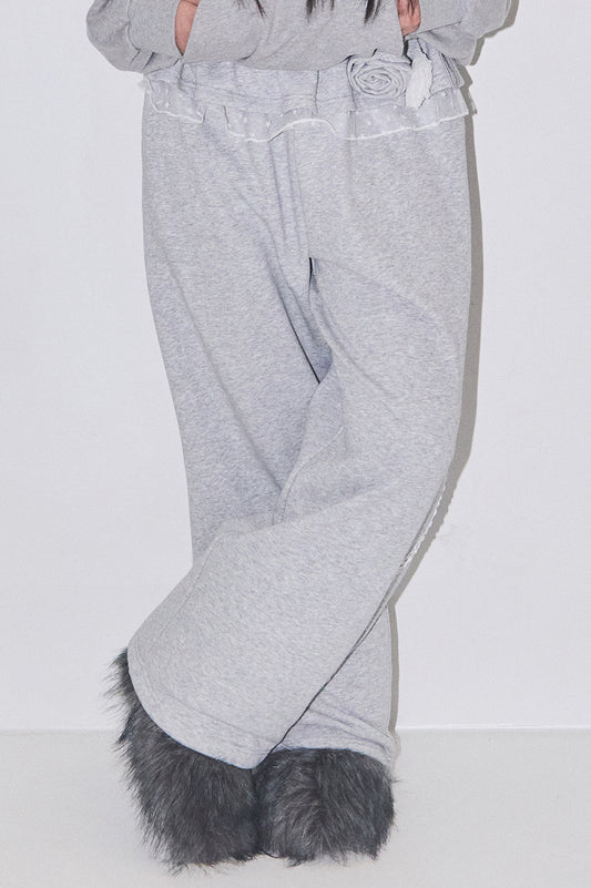 Bloom Ruffle Lace Sweat Pants Gray