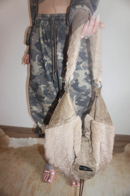 Horseshoe Fur Bag Brown