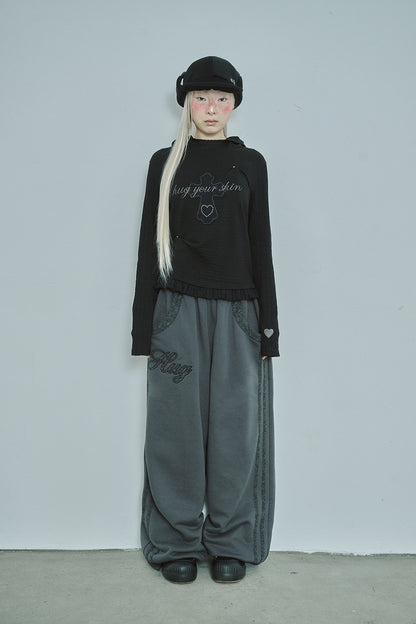 Lace cross patch hoodie (Black)