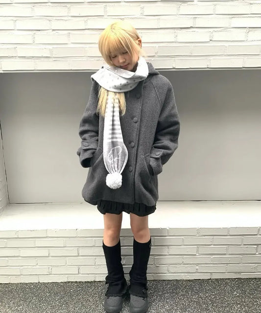 Angel Wing Stripe Pom Muffler / Grey