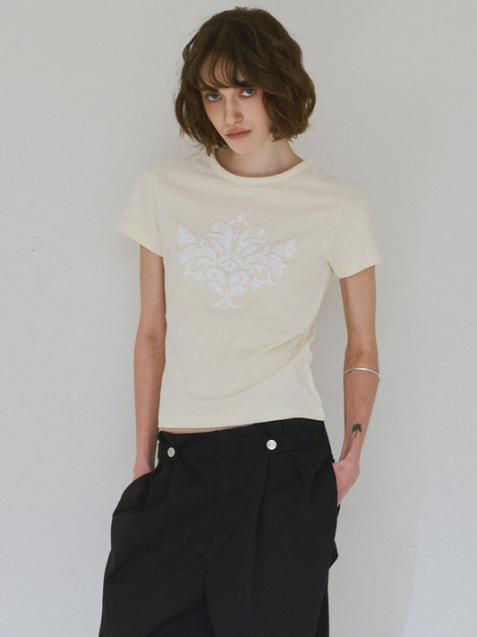 Motive Short Sleeve T-shirts [Pale Yellow]