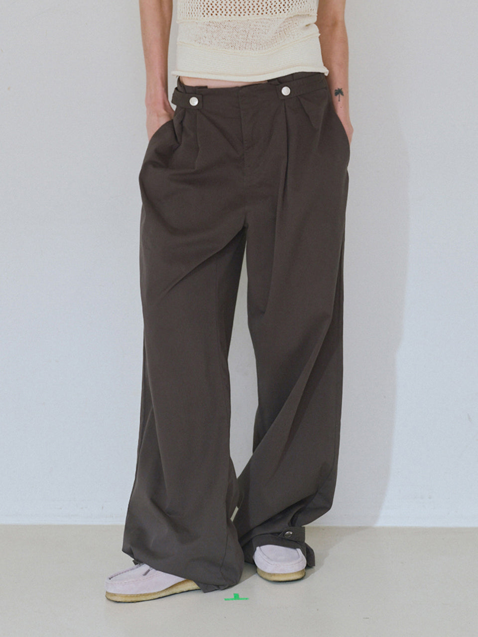 Pintuck Wide Trousers [Charcoal]