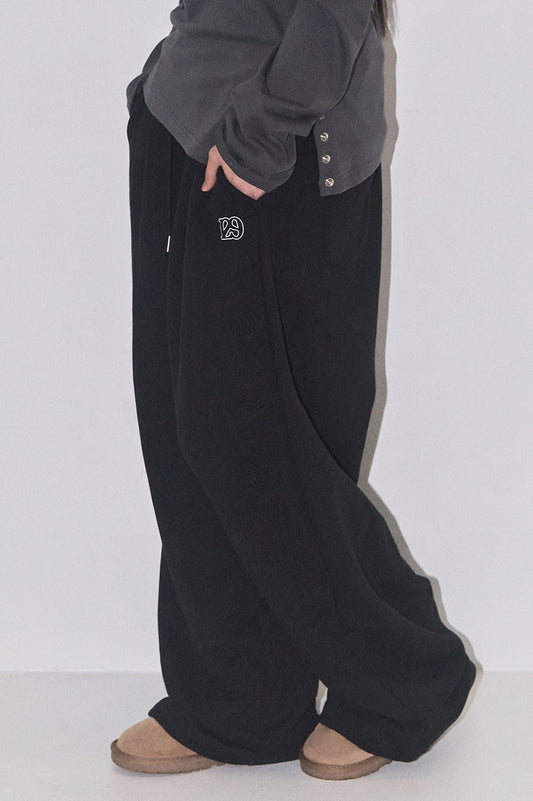 129 Basic Sweat Pants Black