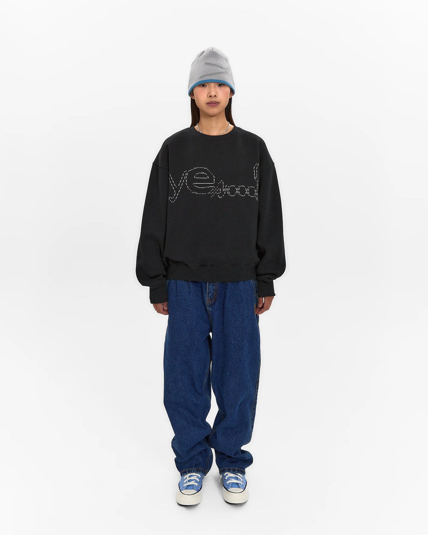 Y.E.S Dotted Logo Sweatshirt / Black