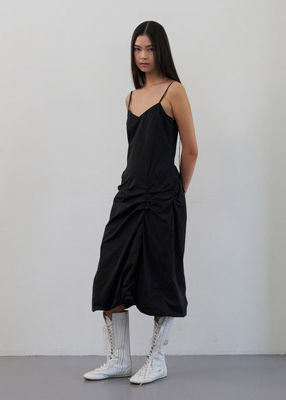 VOLUME DRESS (BLACK)