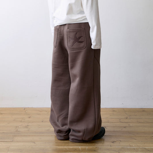 TCM starfish sweat pants (brown)