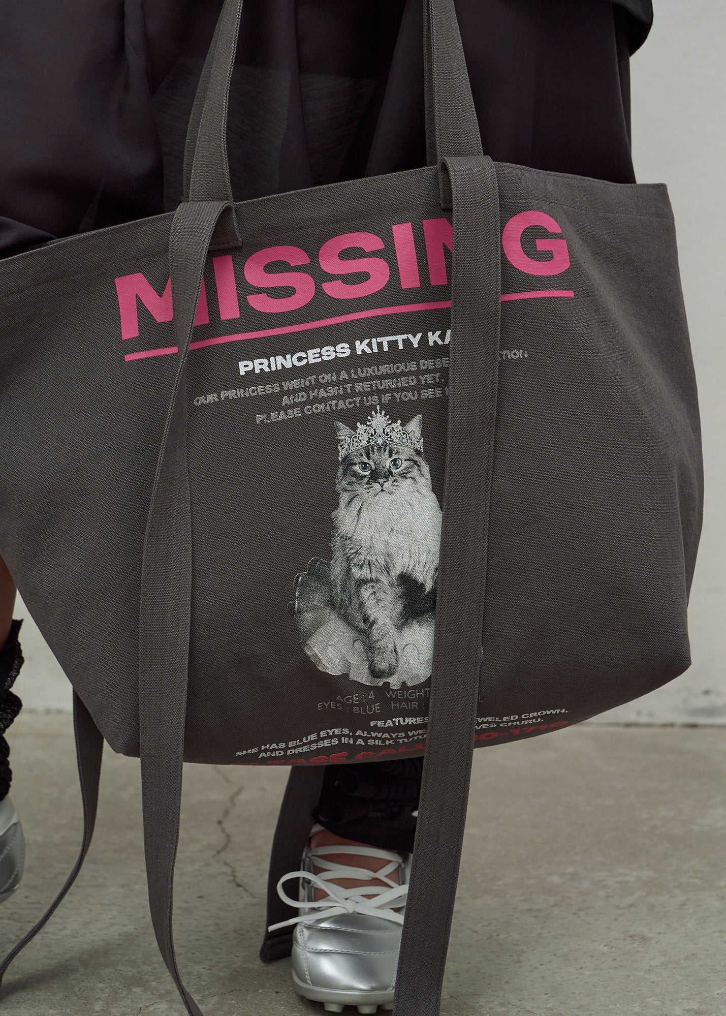 [EXCLUSIVE]KAT PRINT SHOULDER BAG (DARK GREY)