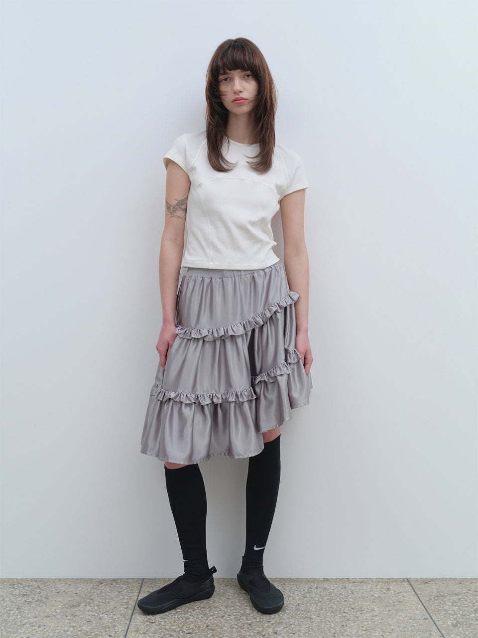 Ruffle Satin Midi Skirt [Gray]