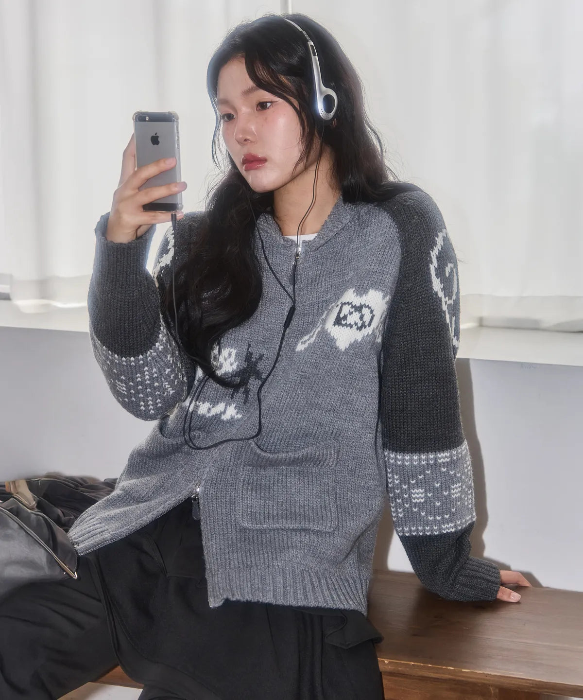 Angel Ring Cowichan Knit Zip-up / Grey