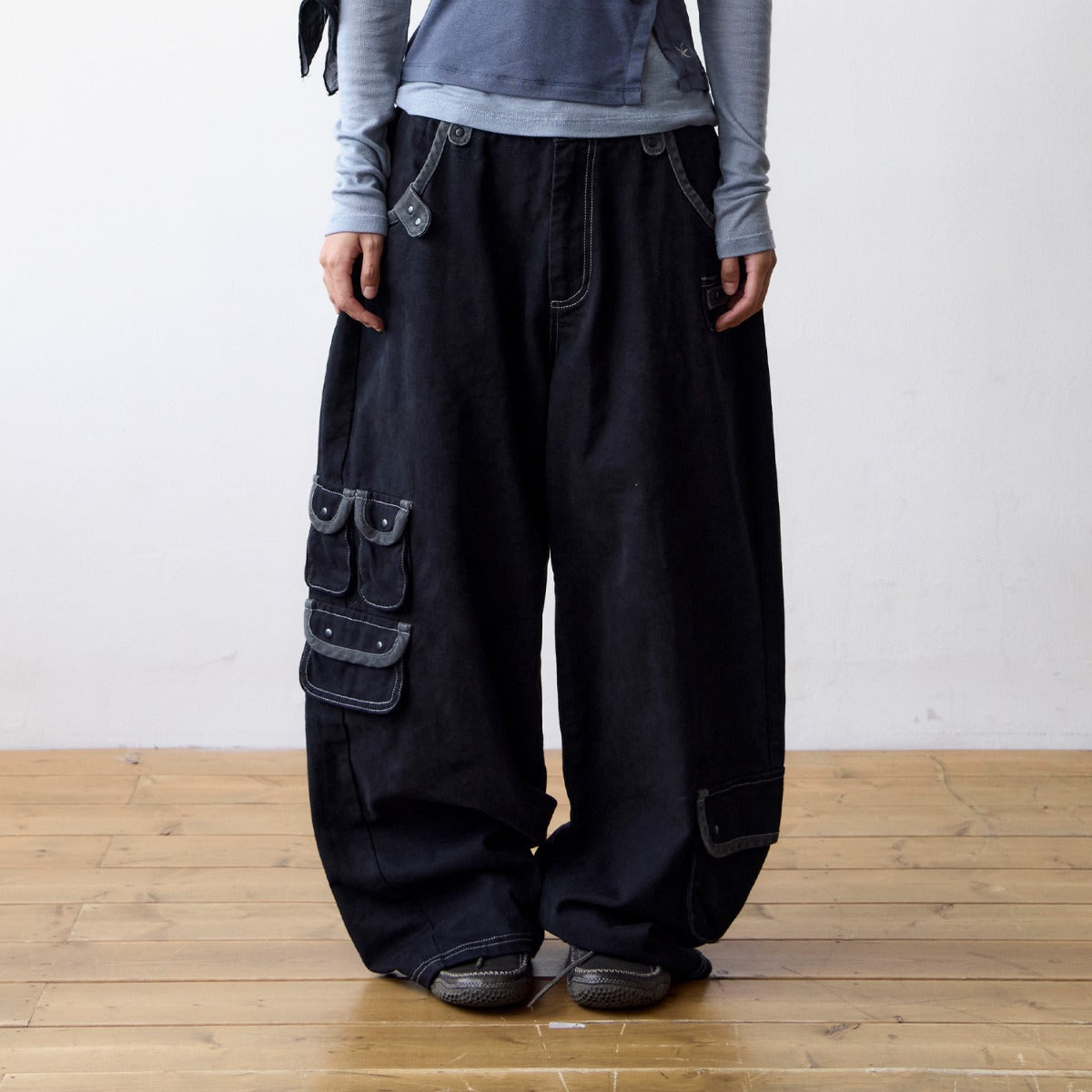 TCM multi cargo pants (black)