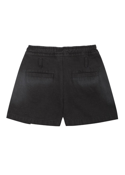 PLEATS DETAIL SHORTS (BLACK)