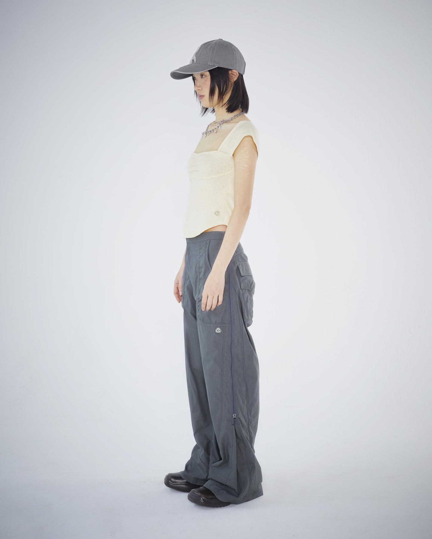 SIDE ZIPPER LINE PANTS / 2 Color