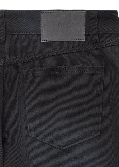 SPRAY WASHED BOOT-CUT DENIM (BLACK)