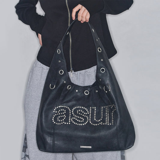 Crash Eyelet Shoulder Bag / Black