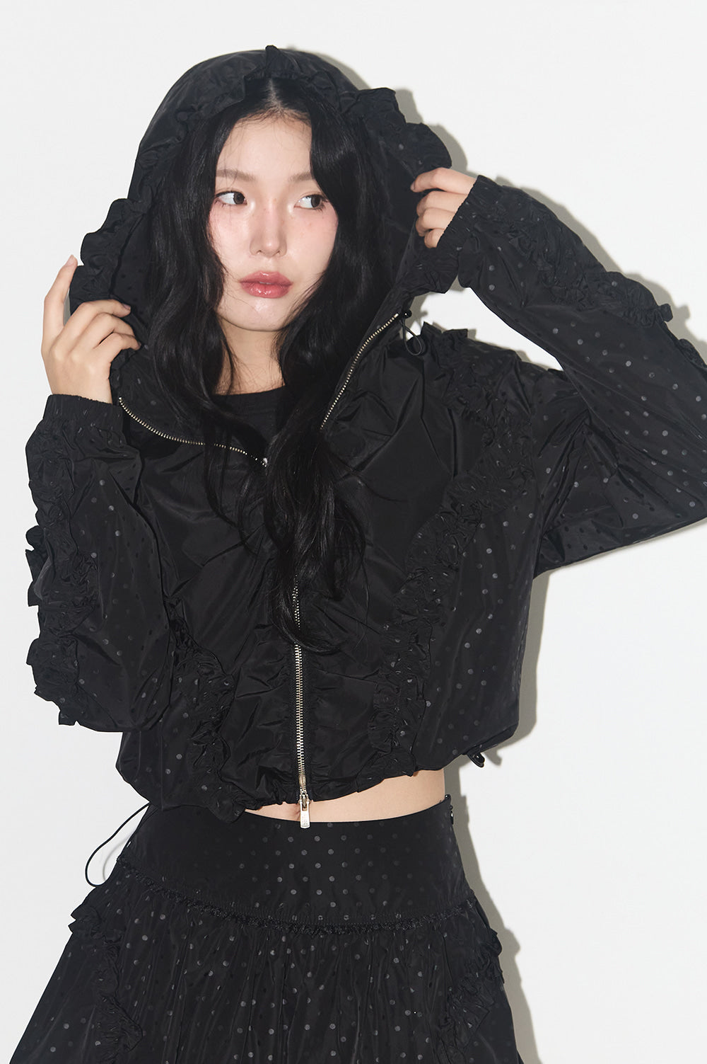 frill dot windbreaker Black