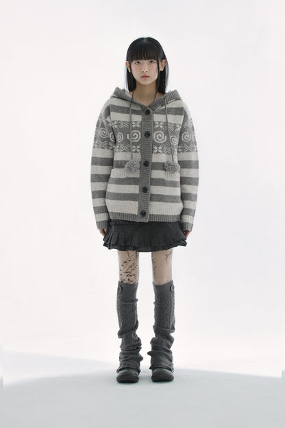 Angel wing hooded pom-pom cardigan (Brown)