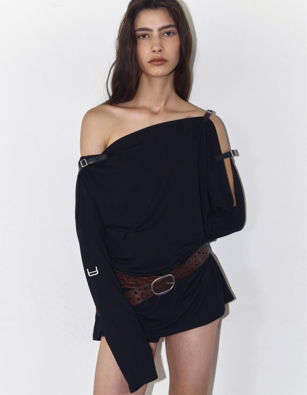 BUCKLE OFF-SHOULDER JERSEY TOP / 3 Color