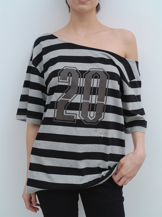Off-Shoulder Stripe T-Shirts [Black]