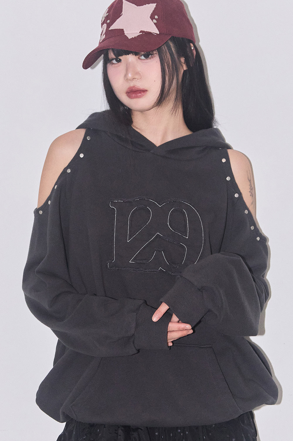 129 Cutout Overfit Hoodie / Charcoal