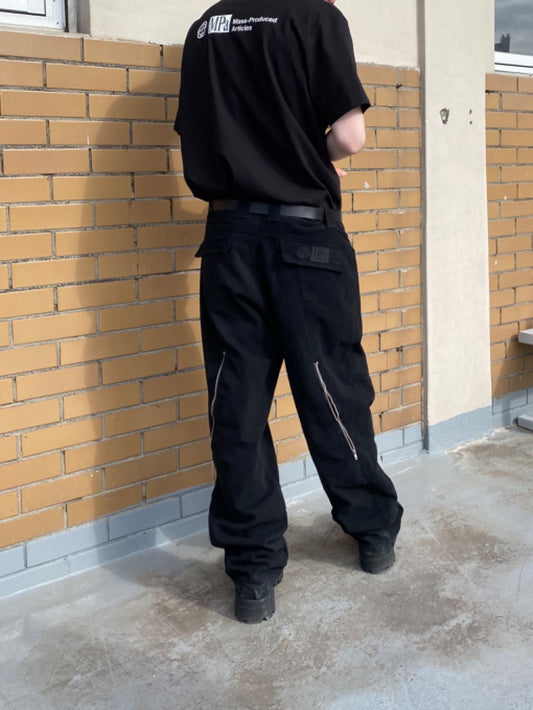 MPa WAVE ZIPPER PANTS (BLACK)