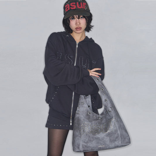 Crash Eyelet Shoulder Bag / Charcoal