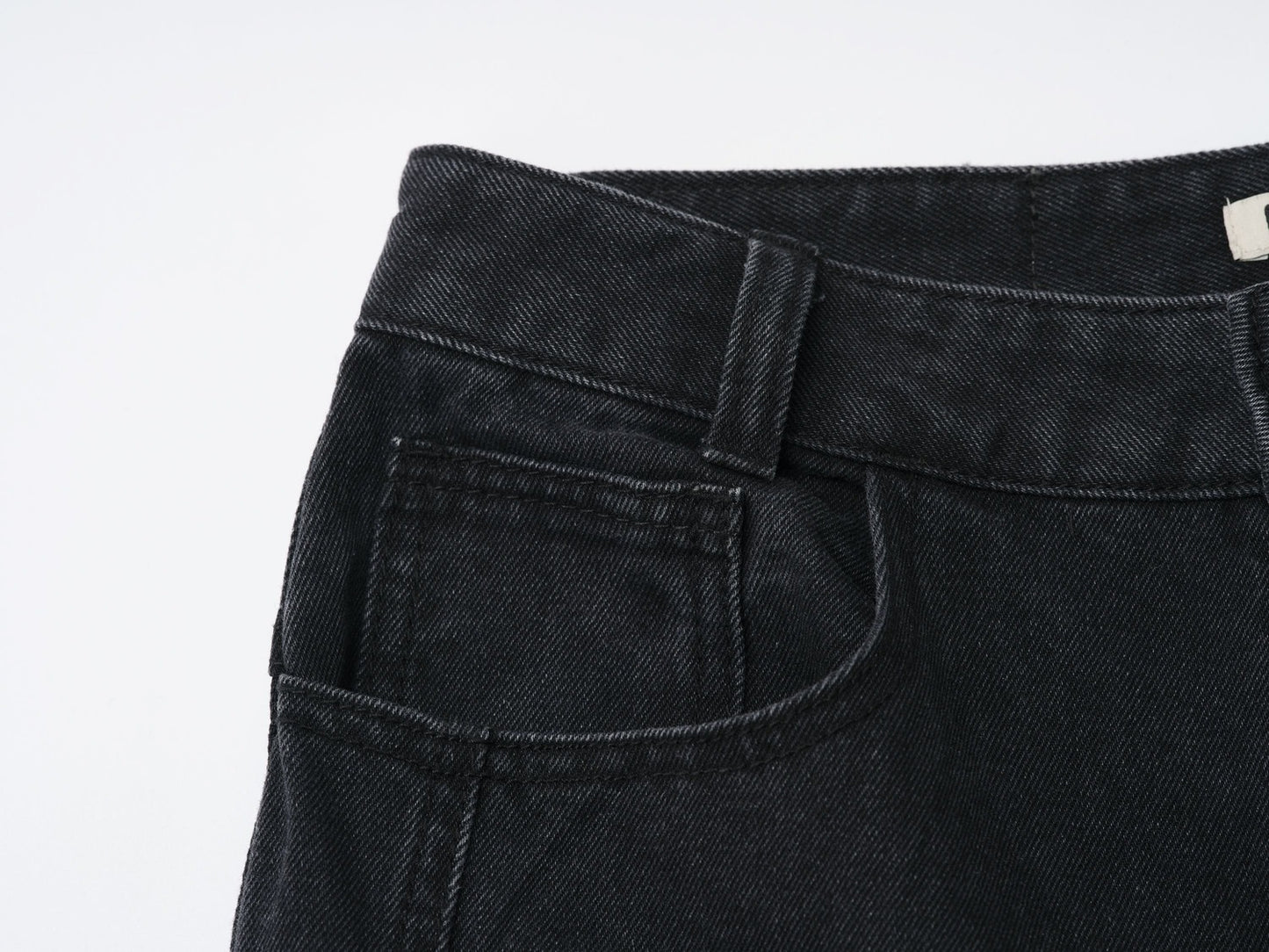 ROUND POCKET CARGO JEANS / 2 Color