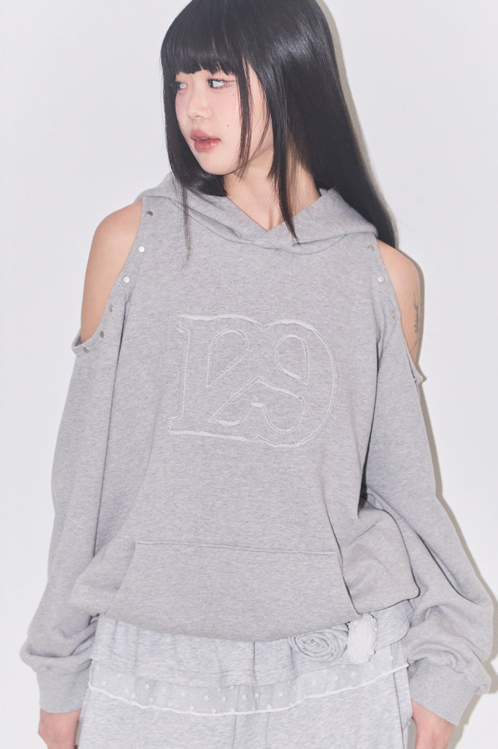 129 Cutout Overfit Hoodie / Melange