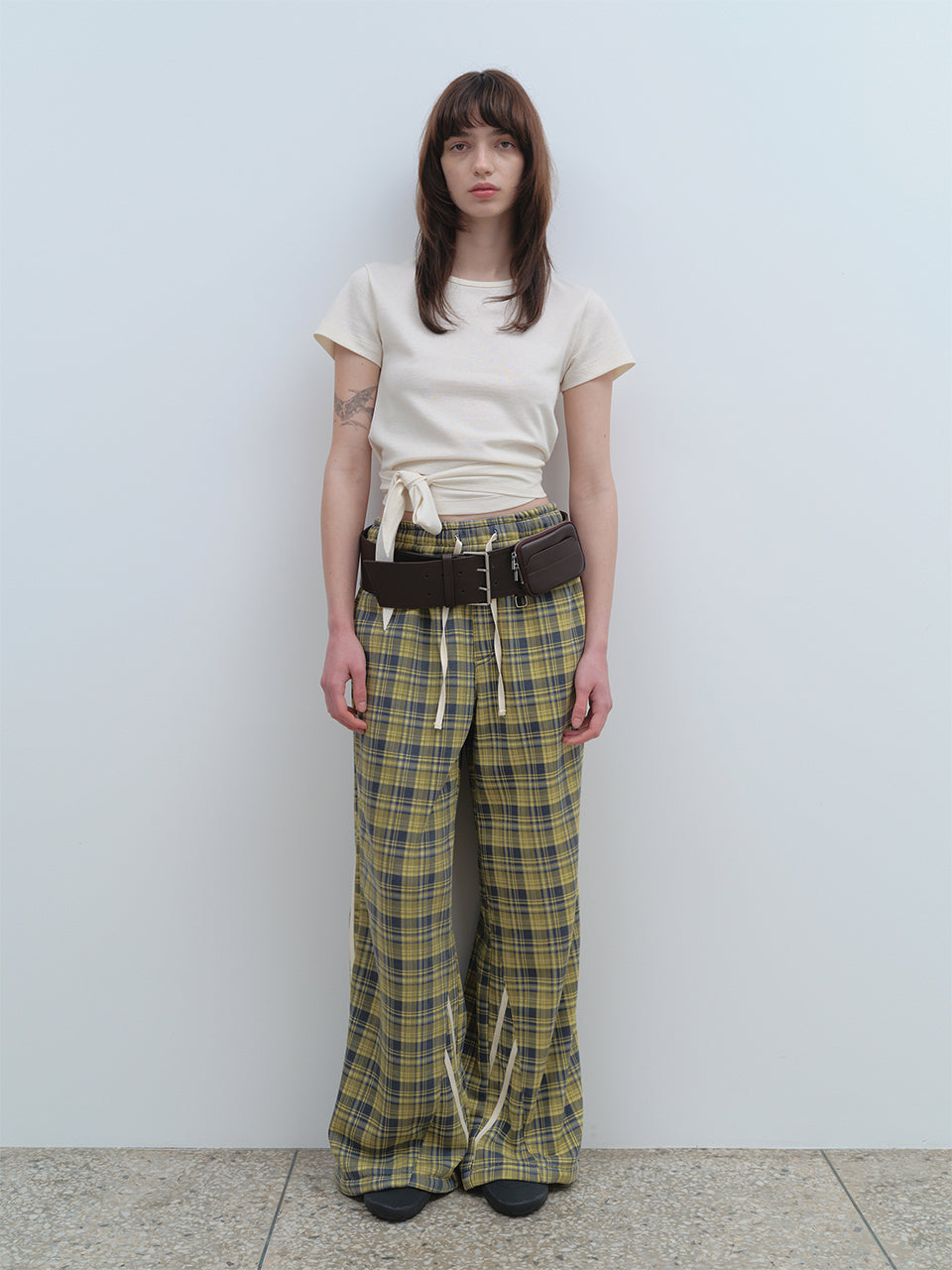 Curved Loose Track Pants [Yellow]