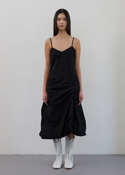 VOLUME DRESS (BLACK)