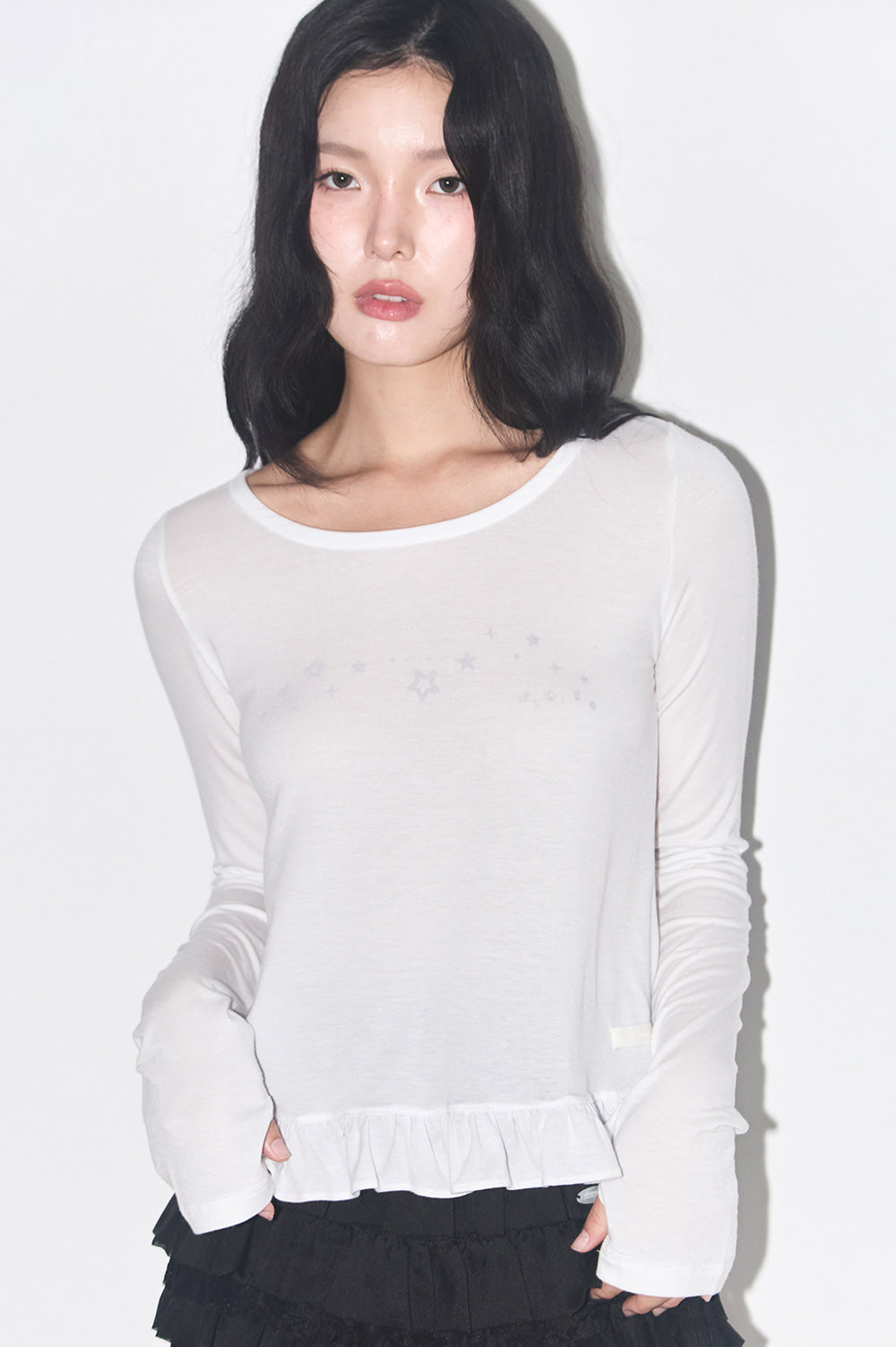 Basic Frill Long-Sleeved White