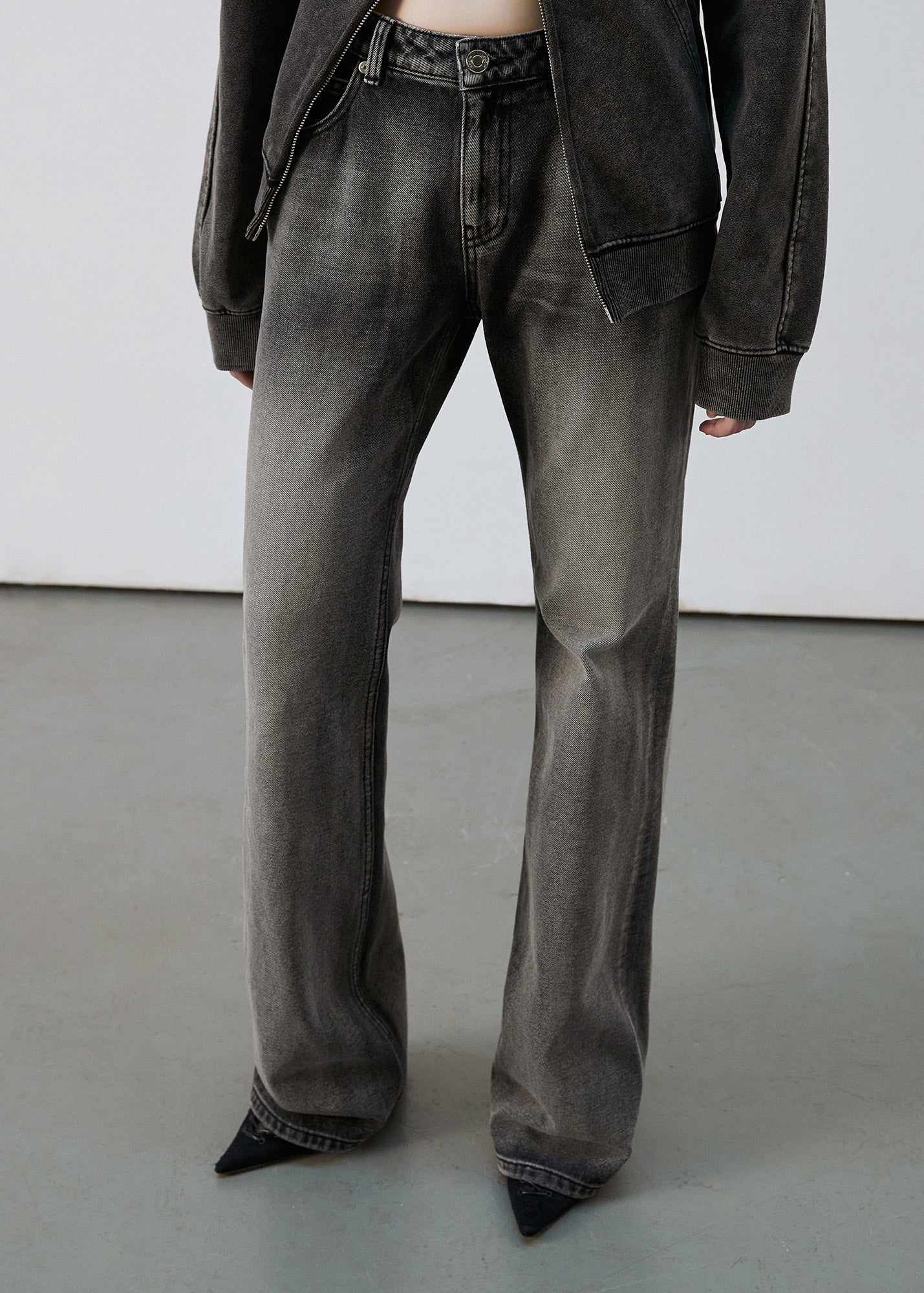 SLIM BOOTS CUT DENIM PANTS / 2 Color