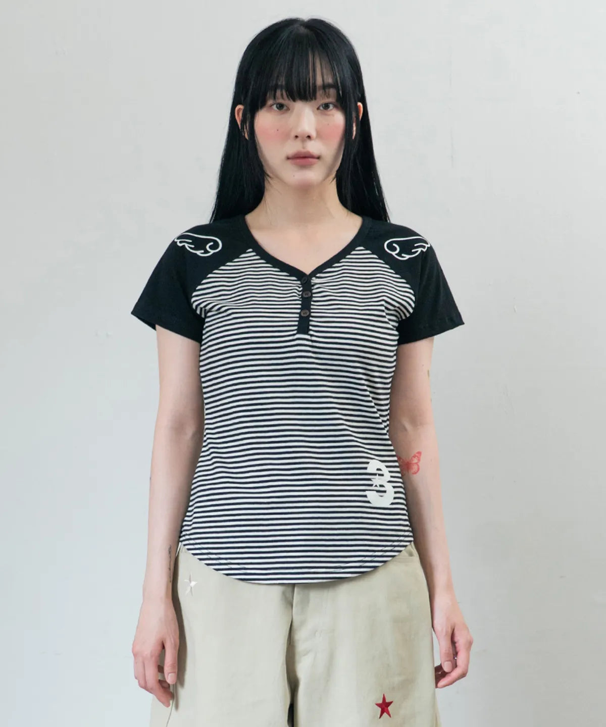 3 Button Angel Slim Fit T-Shirt [Straight Black]